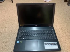 Intel. 15.6", 2,5����, ��� 12 ��, ���� 500���, WiFi: 1, Bluetooth: 1, ����������� �� 6��. ����