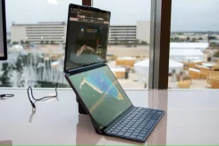 Lenovo Yoga 9i. 13.3", 5����, ��� 16 ��, ���� 1 000���, WiFi: 1, Bluetooth: 1, ����������� �� 14��. ����