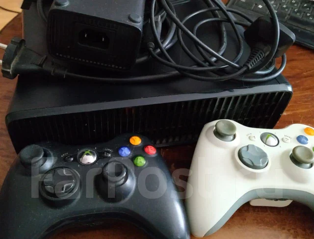 Microsoft Xbox 360 Slim ����