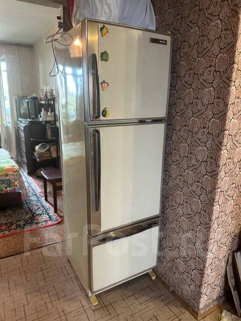 Нерабочий холодильник во Владивостоке