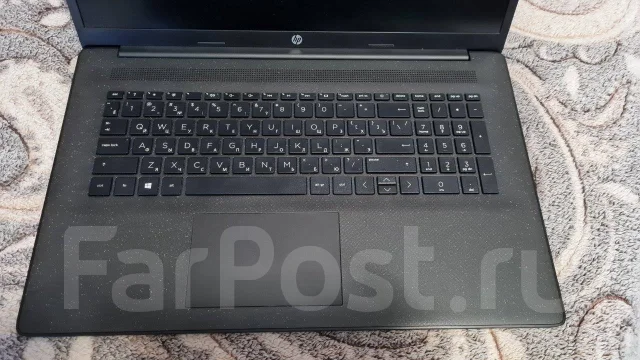 HP 17-cp0049ur. 17.3", 2,3����, ��� 8 ��, ���� 256���, WiFi: 1, Bluetooth: 1, ����������� �� 5��. ����