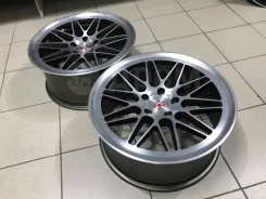 Vossen LC-107. 8.0x18", 5x112, 5x114.3, ET38, �� 73,1���. ����