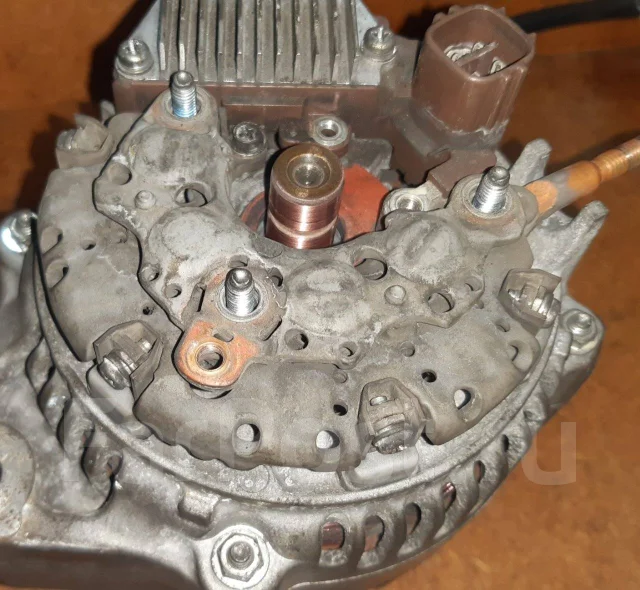 ��������� Suzuki 31400-63J00 ����