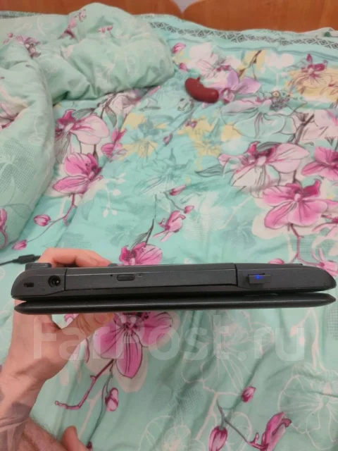 Toshiba Satellite C660. 15.6", 2,3����, ��� 6 ��, ���� 756���, WiFi: 1, Bluetooth: 1, ����������� �� 4��. ����
