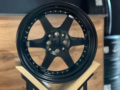 Rotiform SIX-OR. 8.5x17", 4x100, 4x114.3, ET25, �� 73,1���. ��� ����� �� ������ ����