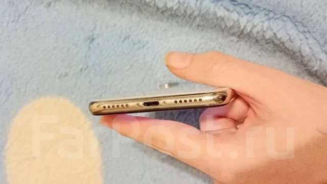 Apple iPhone X. �/�, 64 ��, �����, 3G, 4G LTE ����