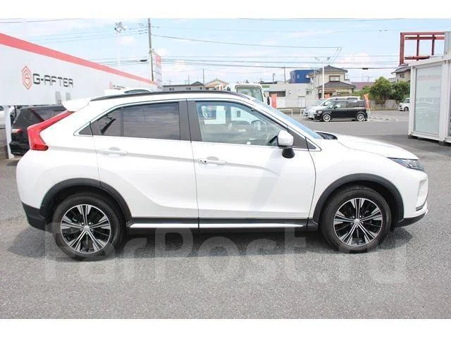 Mitsubishi Eclipse Cross. ��������, 4wd, 1.5 (150��.�.), ������, 31 000����. ��, �/�. ��� ����� �� ������������ ����