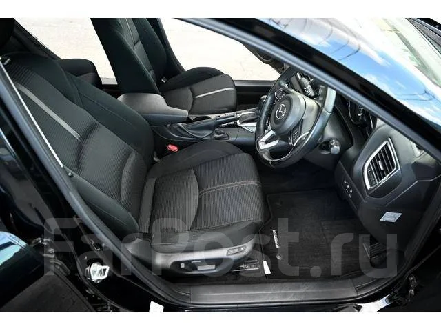Mazda Axela. �������, ��������, 1.5 (111��.�.), ������, 30 000����. ��, �/�. ��� ����� �� ������������ ����
