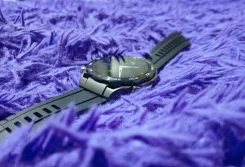 Huawei Watch Ultimate. GPS, NFC, IP68 ����