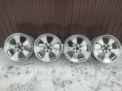 Bridgestone Lowenzahn. 8.5x18", 5x114.3, ET32, �� 73,1���. ����
