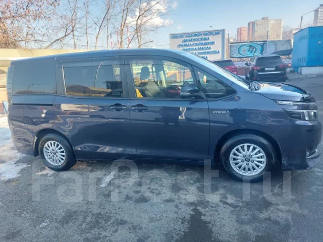 Toyota Voxy. ��������, ��������, 18.0, ������, 155 000����. ��, �/� ����