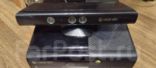 Microsoft Xbox 360 E ����