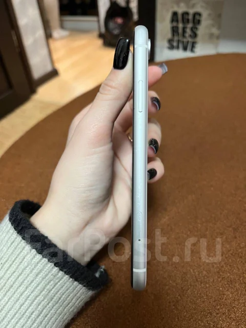 Apple iPhone Xr. �/�, 64 ��, ����� ����