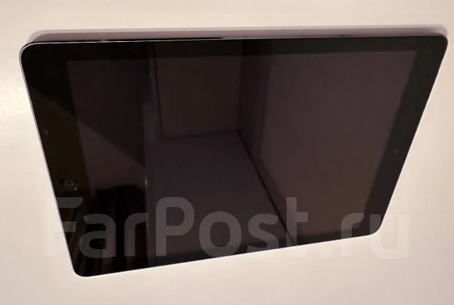 Apple iPad Air. ������ 16 �� ����