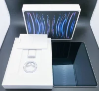 Apple iPad Pro 12.9 2022. 12.9 ������, ������ 256 ��. ��� ����� �� ������������ ����