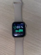 Apple Watch Series 8. GPS, IP68 ����