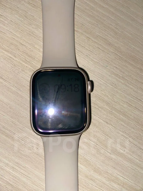 Apple Watch Series 8. GPS, IP68 ����