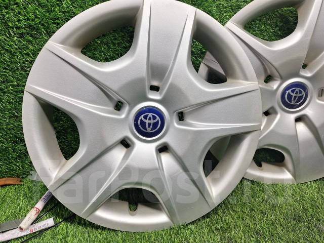 Колпаки R15 Toyota, 15", 1 шт, 4 шт, б/у, в наличии. Цена: 2 000₽ во ...