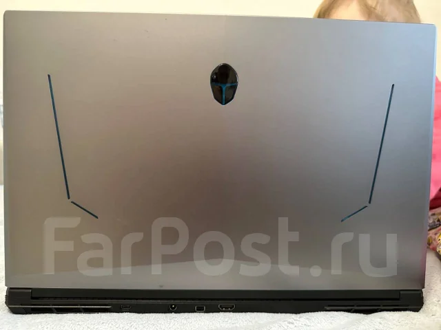 Thunderobot. 17", 2,3����, ��� 32 ��, ���� 1 000���, WiFi: 1, Bluetooth: 1, ����������� �� 6��. ����