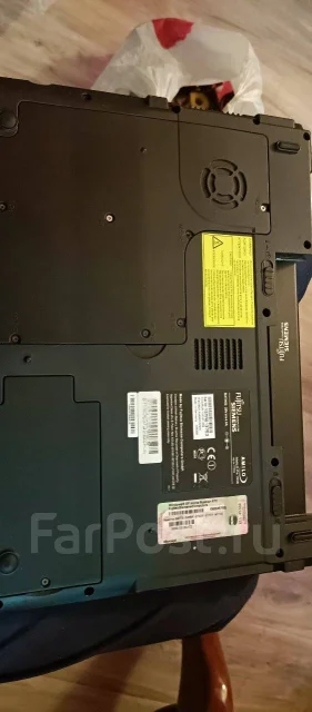 Fujitsu Siemens Amilo Pa 1510. 15.4", ��� 1024 �� ����