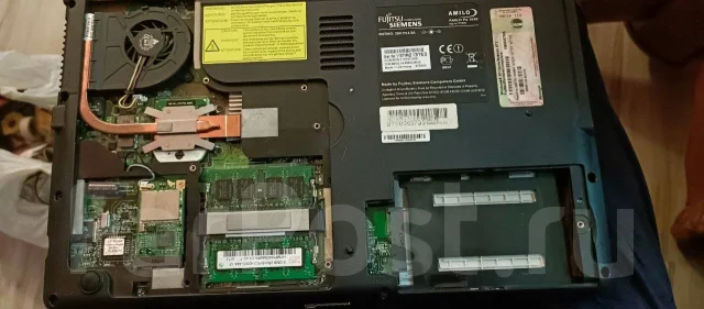 Fujitsu Siemens Amilo Pa 1510. 15.4", ��� 1024 �� ����