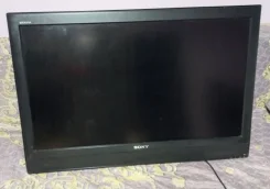 Sony KDL-37P3000. LCD (��) ����