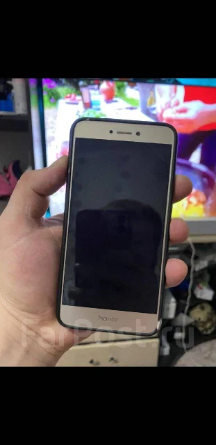 Honor 8. �/�, 16 ��, 4G LTE ����