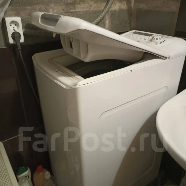 Отдам стиральную машинку во Владивостоке