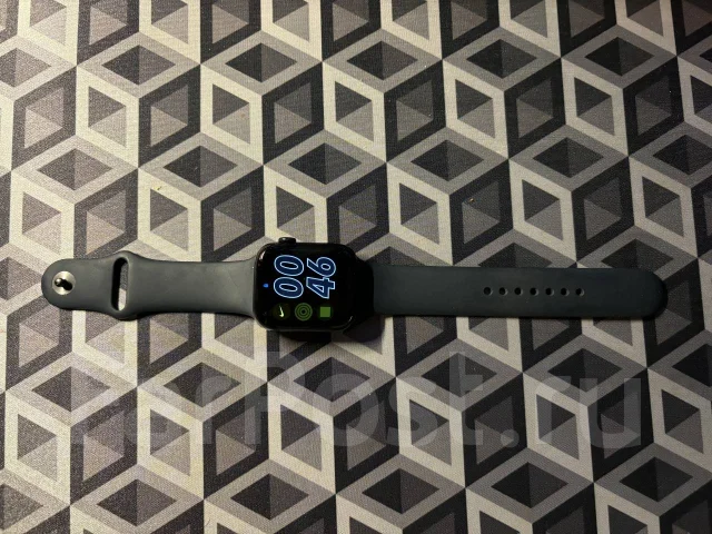 Apple Watch SE 2 ����