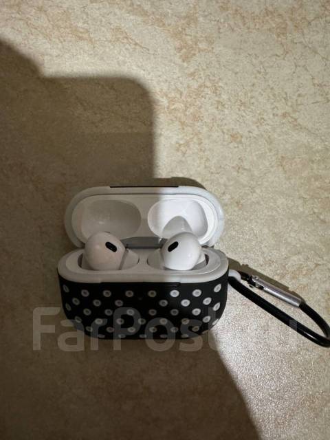 Наушники AirPods Pro 2 оригинал, б/у, в наличии. Цена: 15 000₽ во ...