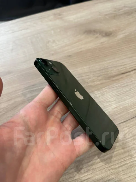 Apple iPhone 13. �/�, 256 ��, �������, 3G, 4G LTE, 5G, Dual-SIM, ����������, NFC ����