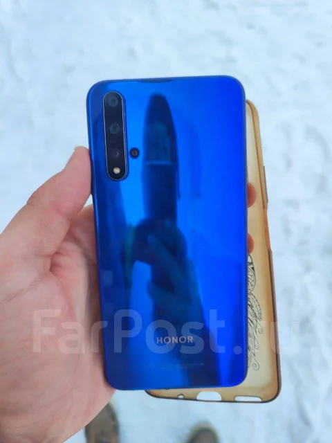 Honor 20. �/�, 128 ��, �����, 4G LTE, NFC ����