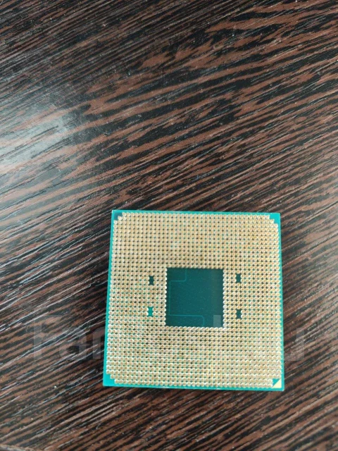 AMD Ryzen 5 2400G ����