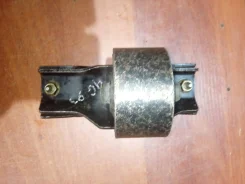 ������� ��������� ������ Mitsubishi Pajero 4G93 MR448432 ����