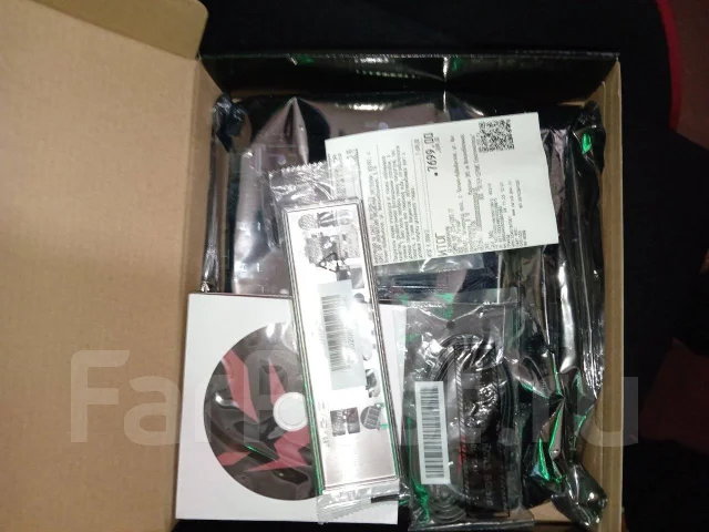 AMD B550 ����