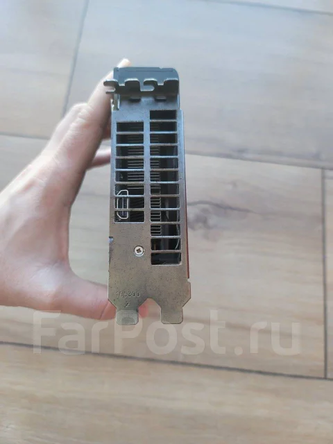 Radeon RX 470 ����
