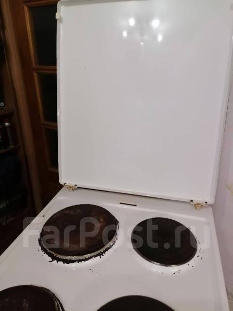 Электроплита Gorenje с духовкой, б/у, в наличии. Цена: 3 500₽ во ...