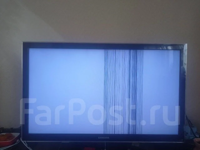 Samsung UE32C5000QW. LED ����