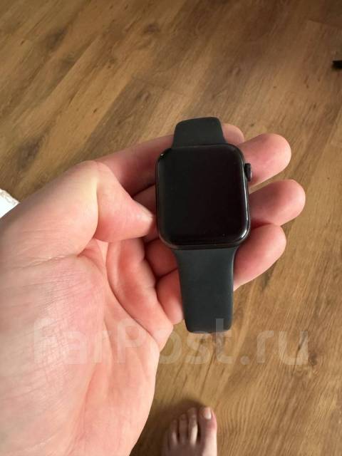 Apple watch se, умные часы, GPS, NFC, iOS, б/у, в наличии. Цена: 13 000 ...