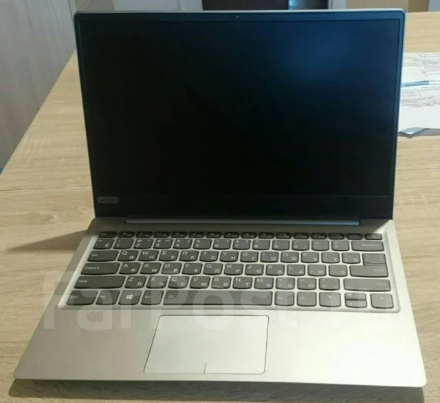 Lenovo IdeaPad 320S-13IKB. 14", ��� 4 ��, WiFi: 1, Bluetooth: 1 ����