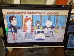 Samsung. 22", ���������� �� (LCD, LED, QLED) ����