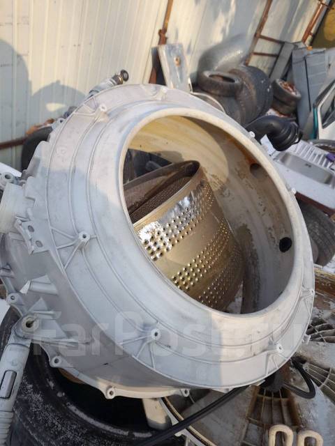 Полу Бак LG 5кг, б/у, в наличии. Цена: 1 000₽ во Владивостоке