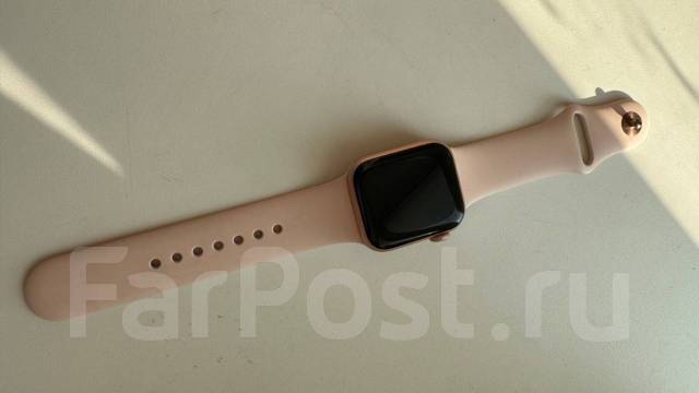 Часы Apple 4 серия, iOS, б/у, в наличии. Цена: 10 000₽ в Уссурийске