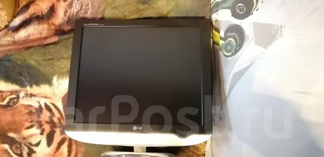 LG. 19", ���������� �� (LCD, LED, QLED) ����