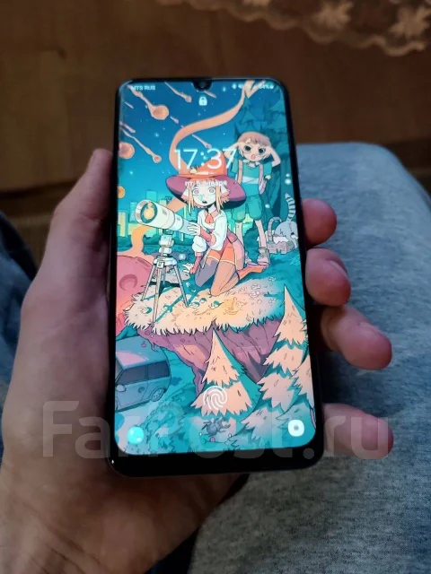 Samsung Galaxy A50. �/�, 64 ��, �����, 4G LTE ����