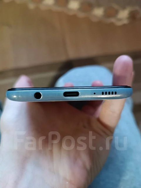 Samsung Galaxy A50. �/�, 64 ��, �����, 4G LTE ����