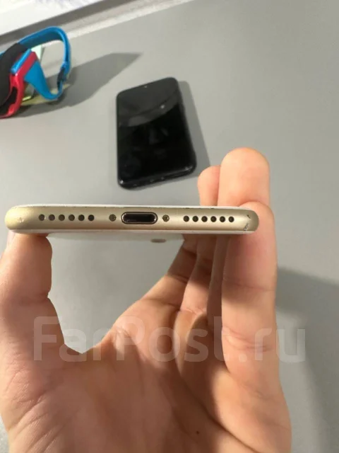 Apple iPhone 7. �/�, 64 ��, ������� ����
