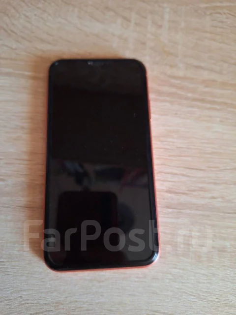 Apple iPhone Xr. �/�, 64 ��, ���������, 3G, 4G LTE, NFC ����