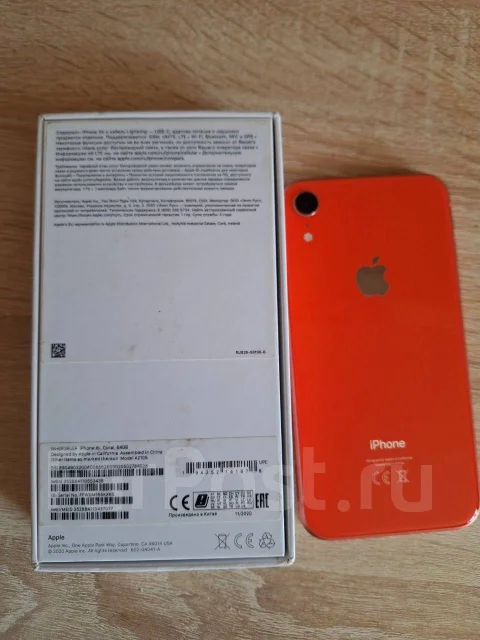 Apple iPhone Xr. �/�, 64 ��, ���������, 3G, 4G LTE, NFC ����