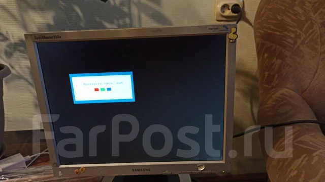 Samsung. 15" ����